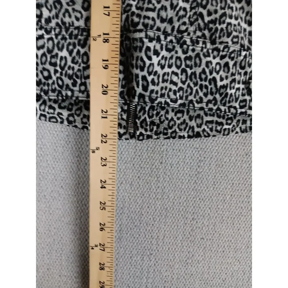 Chico's Brushed Flannel Jacket Womens 0 US 4/6 Gray Leopard Print Stretch Casual